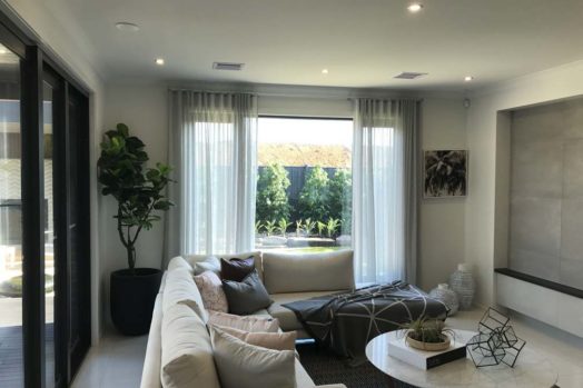 Quality window curtains in wide range of materials and colors ... Quality window curtains in wide range of materials and colors ...